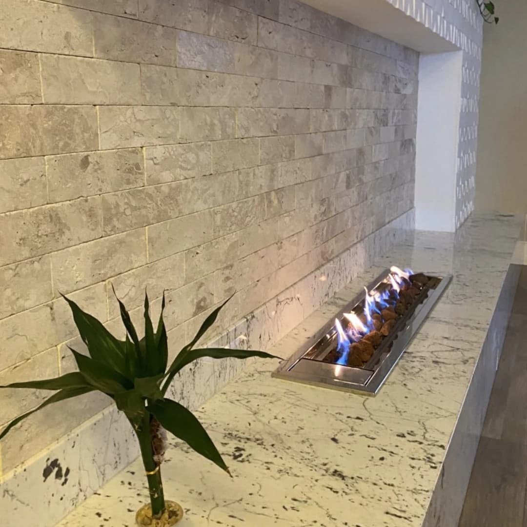 Brick Travertino Nacional Anticato Slim
