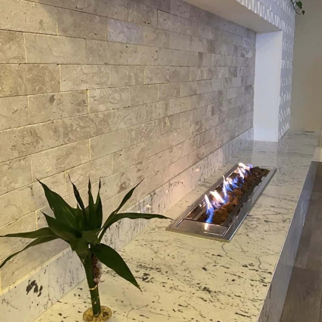 Brick Travertino Nacional Anticato Slim